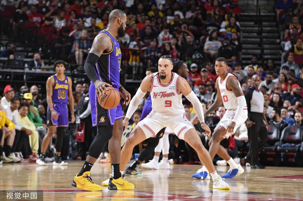 球队中保持 球队中保持