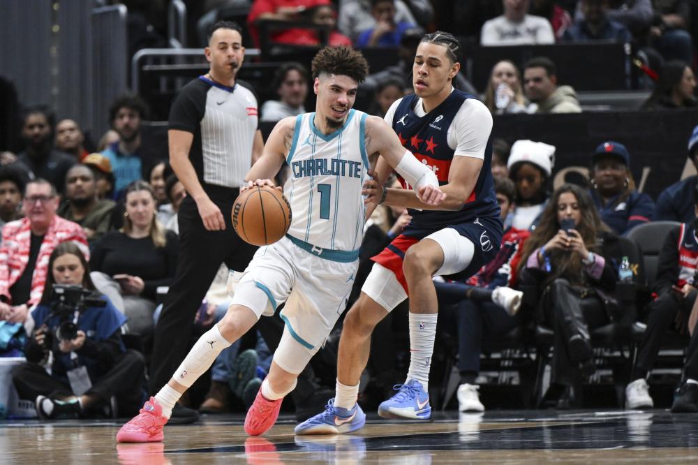 国足新任主 国足新任主