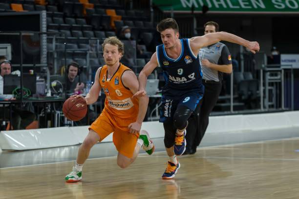 保持领先 保持领先